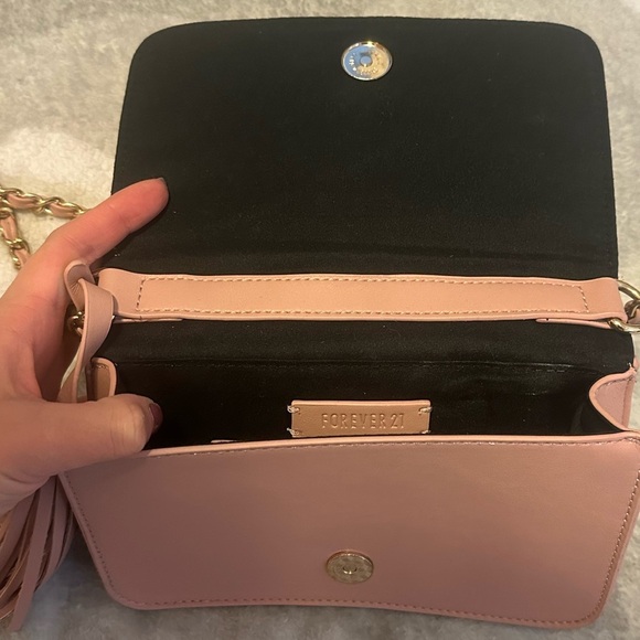 Forever 21 Crossbody Purse - Picture 2 of 4